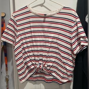 Multicolored cropped tee